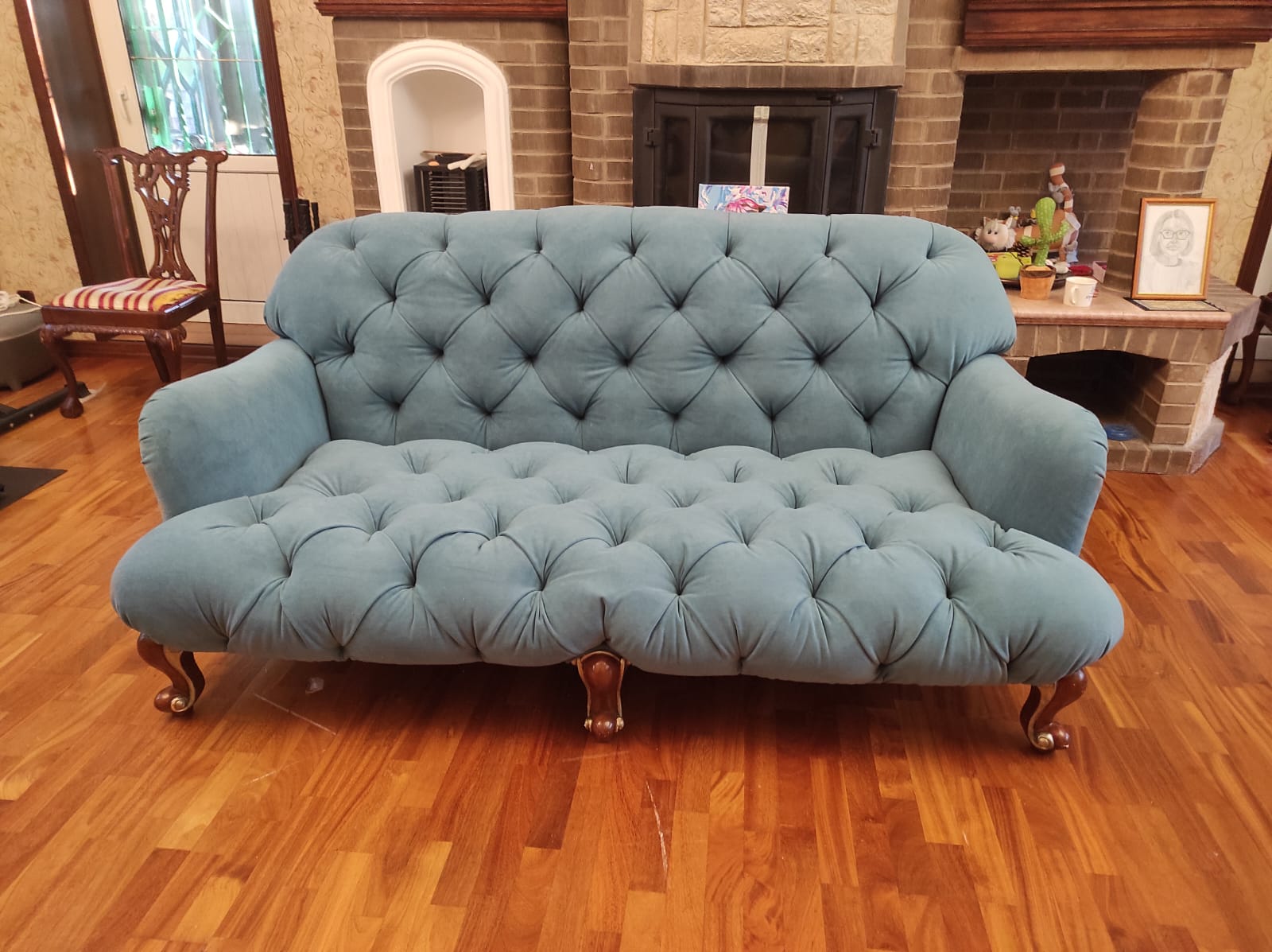 Обивка дивана. Чапаевск